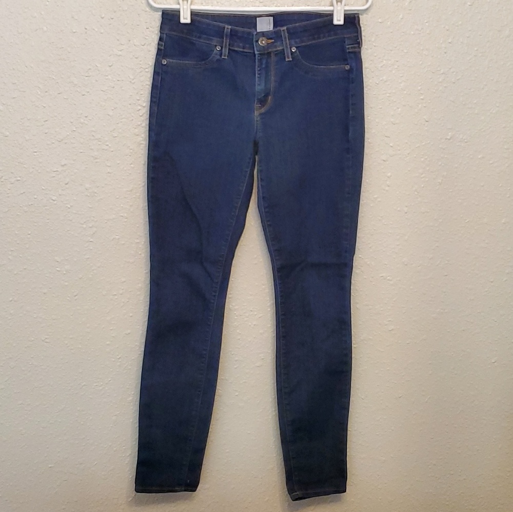 Rich and skinny jeans